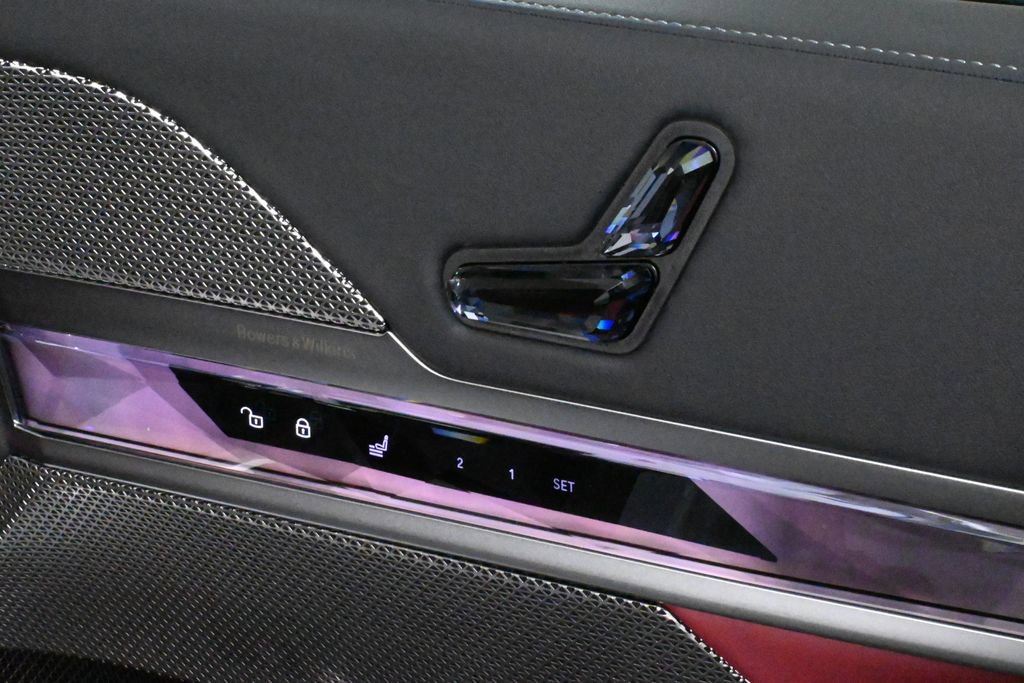 New 2025 BMW 740i xDrive image 36