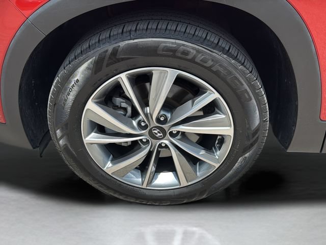 Used 2019 Hyundai Santa Fe Limited AWD/4WD image 9