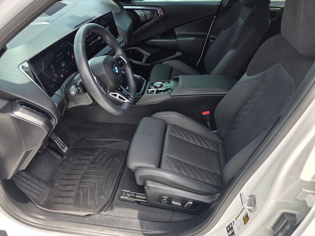 Certified 2025 BMW X3 xDrive30i w/ M Sport Package AWD/4WD image 9