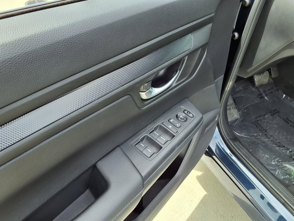 Used 2023 Honda CR-V EX image 13
