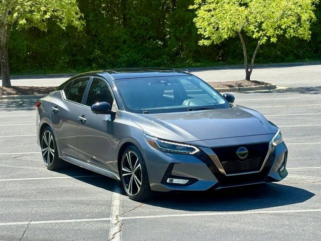 Used 2023 Nissan Sentra SR w/ SR Premium Package FWD image 11