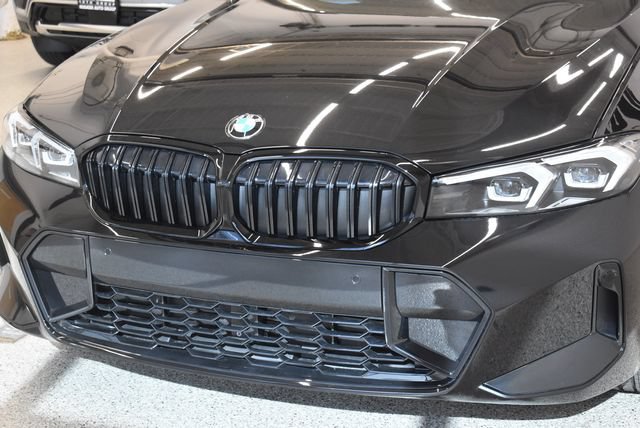 New 2026 BMW 330i xDrive Sedan w/ M Sport Package AWD/4WD image 14