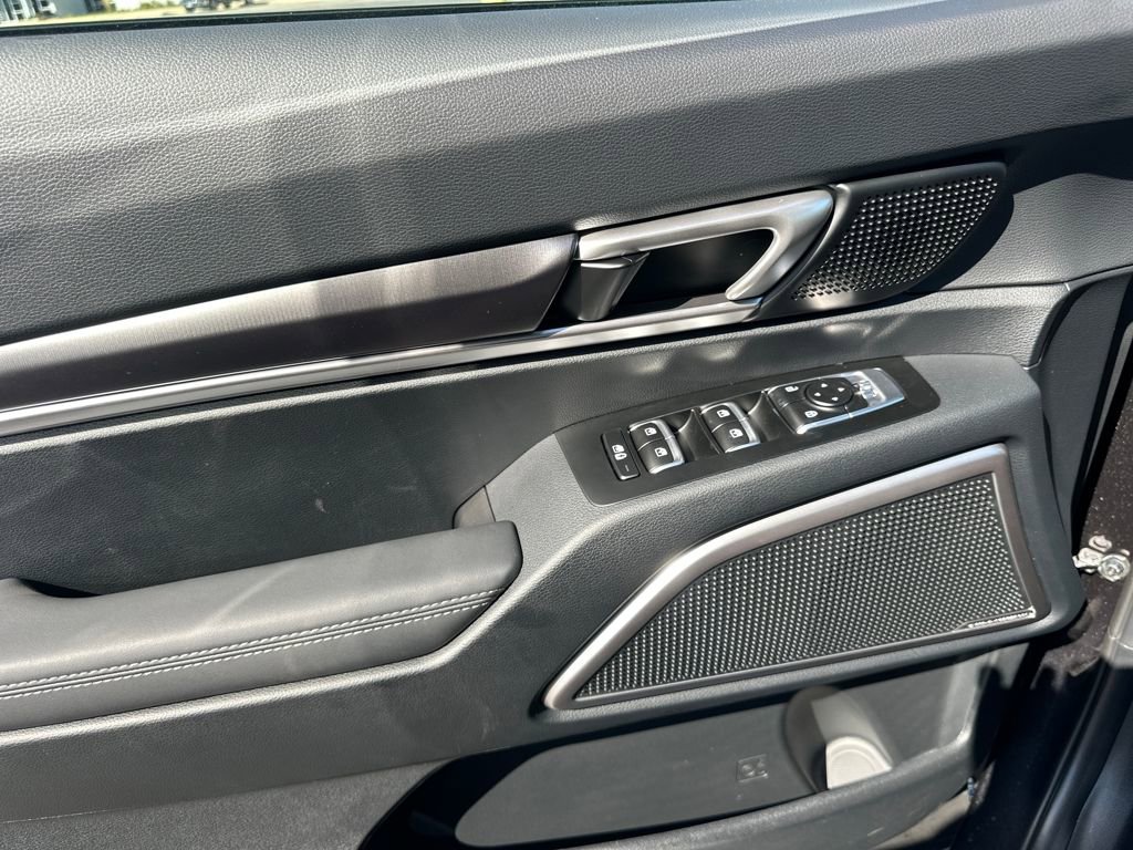 New 2025 Kia Telluride LX image 10