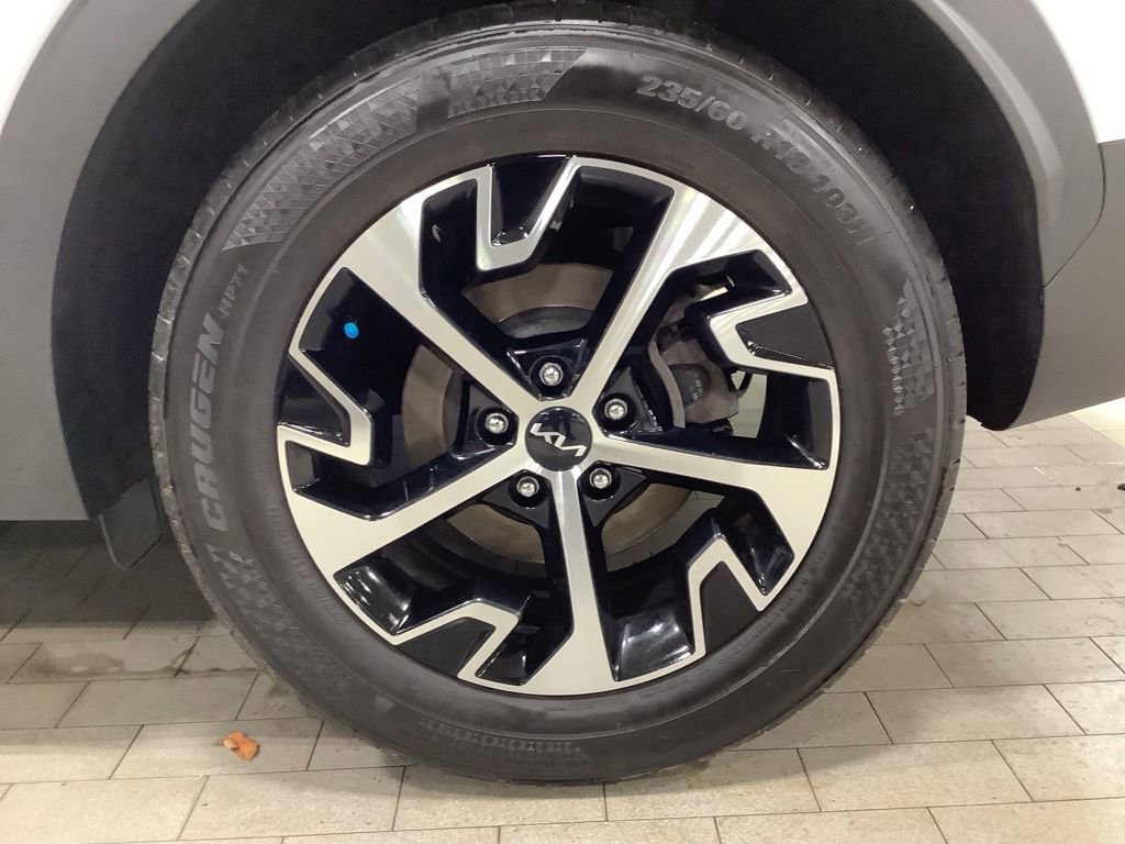 Certified 2023 Kia Sportage EX image 25