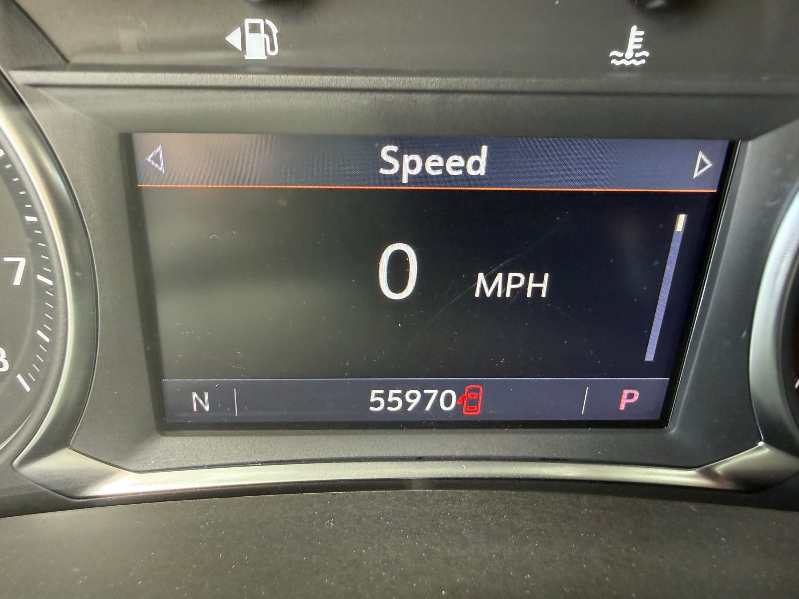 Used 2024 GMC Terrain SLT AWD/4WD image 15