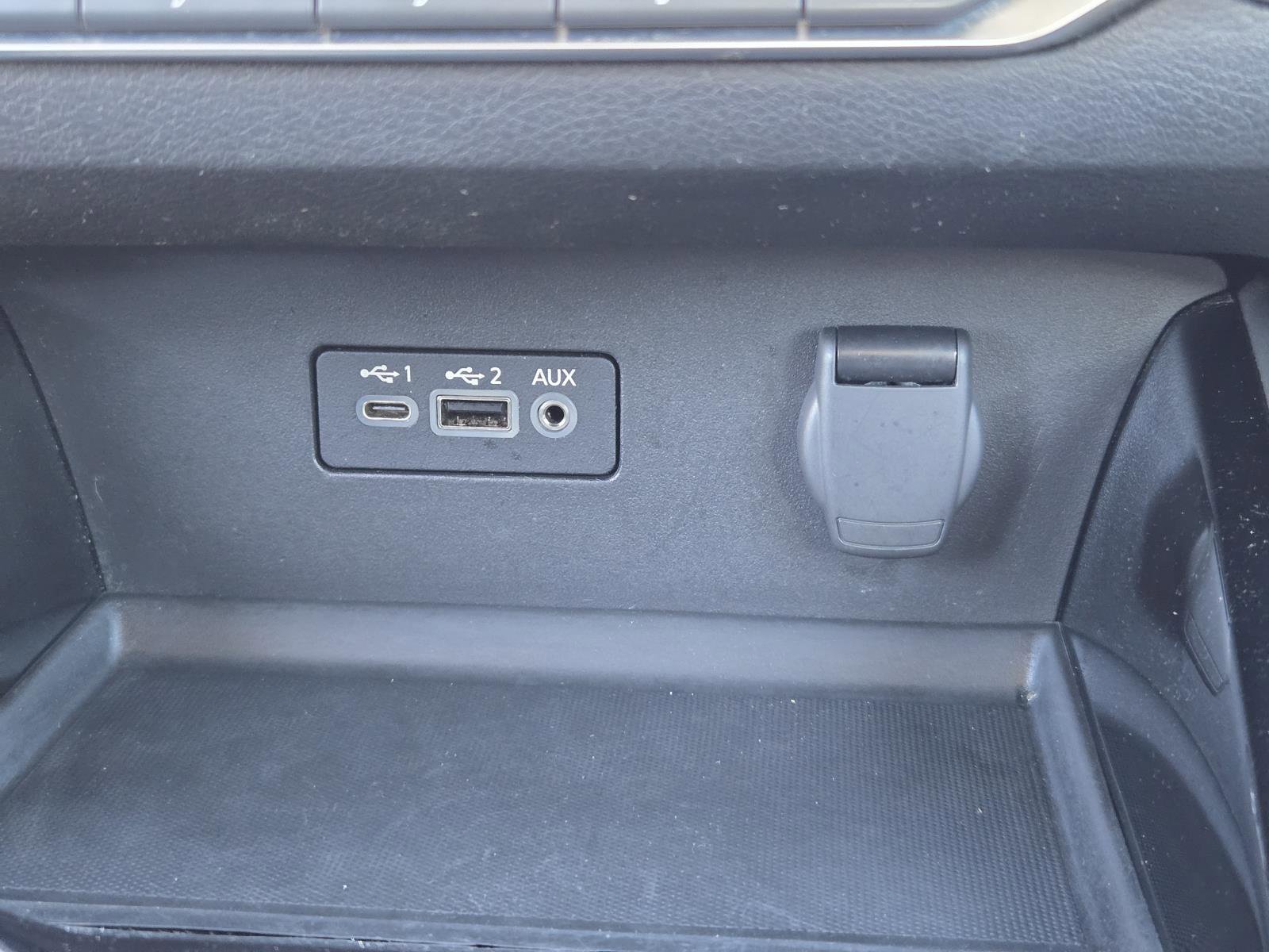 Used 2023 Nissan Altima 2.5 SR image 11
