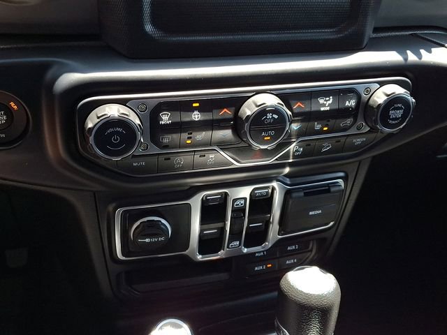 Used 2019 Jeep Wrangler Unlimited Sport S AWD/4WD image 20