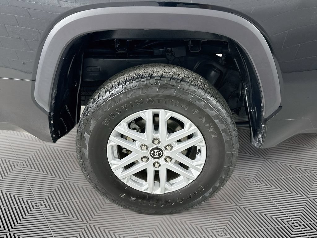 Used 2024 Toyota Tundra SR5 AWD/4WD image 31