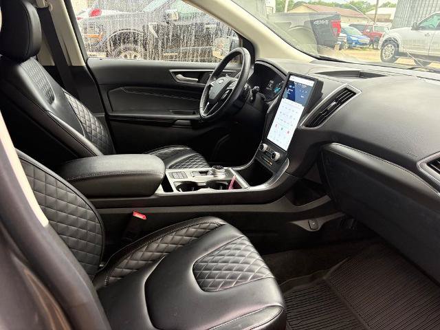 Certified 2023 Ford Edge Titanium w/ Class II Trailer Tow Package AWD/4WD image 14