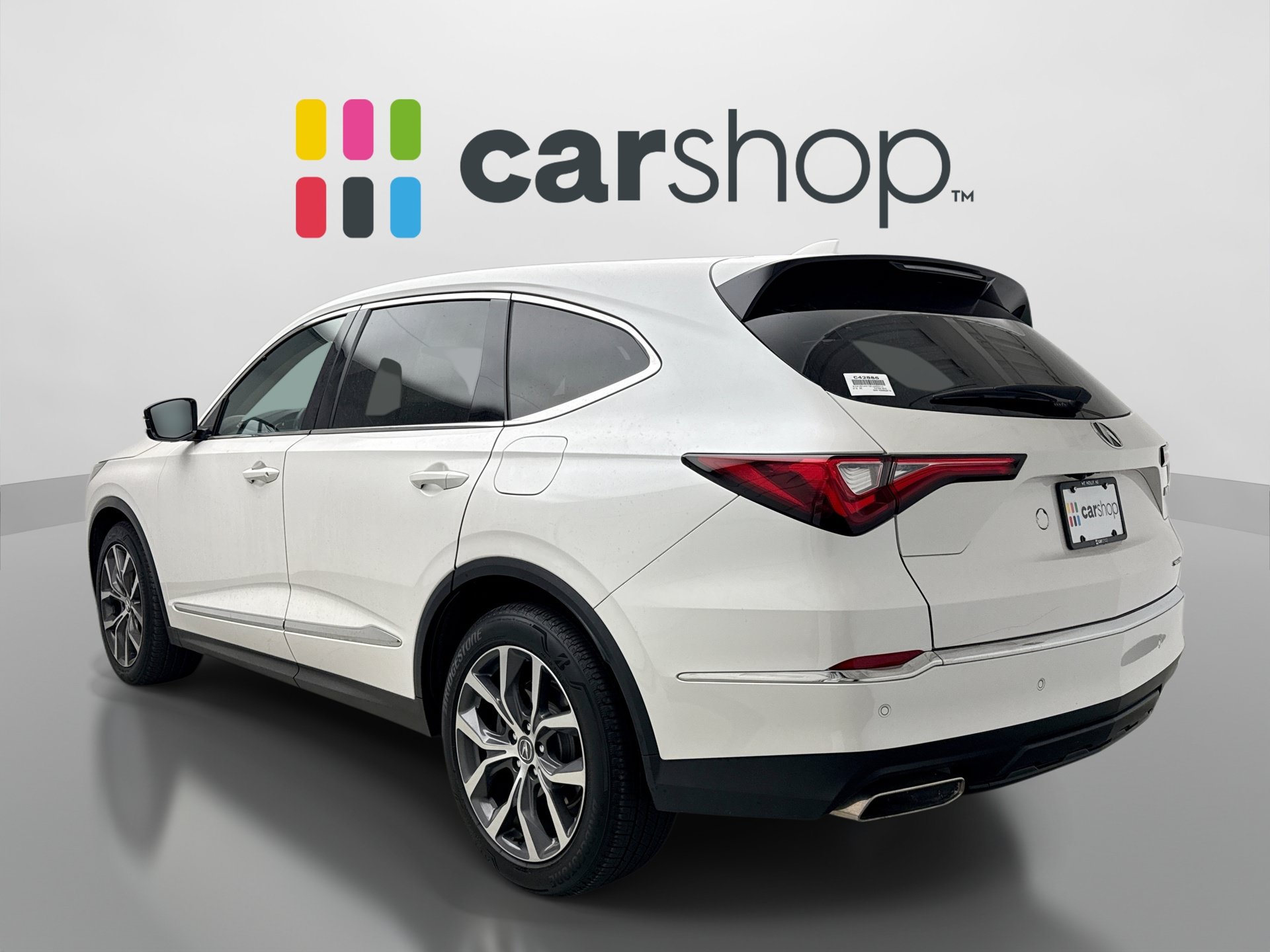 Used 2024 Acura MDX w/ Technology Package AWD/4WD image 3