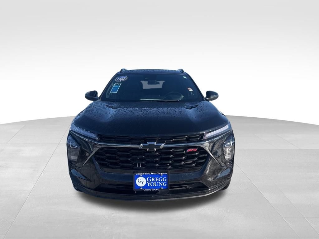 Used 2025 Chevrolet Trax RS w/ Sunroof Package image 10