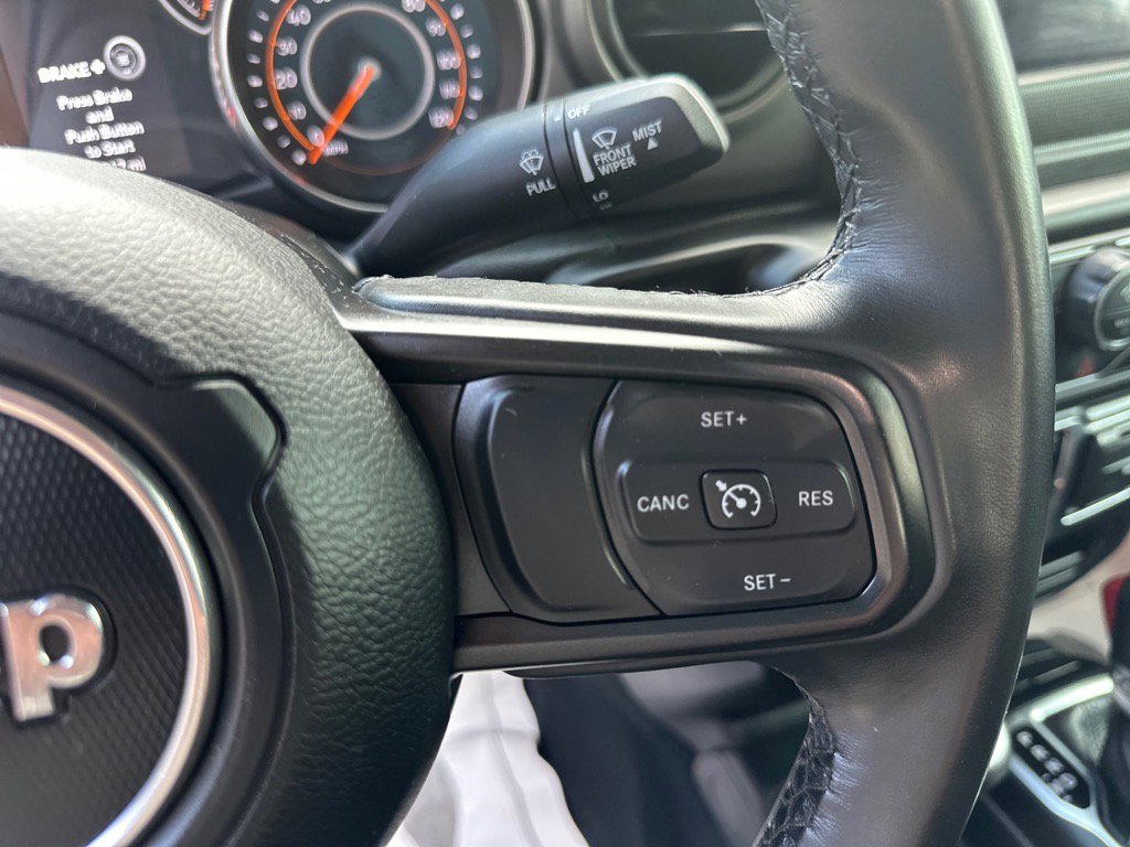 Used 2022 Jeep Gladiator Willys image 26