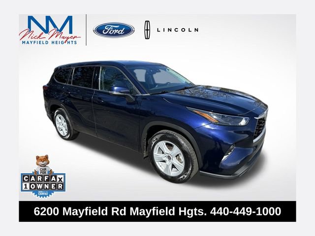 Used 2022 Toyota Highlander LE