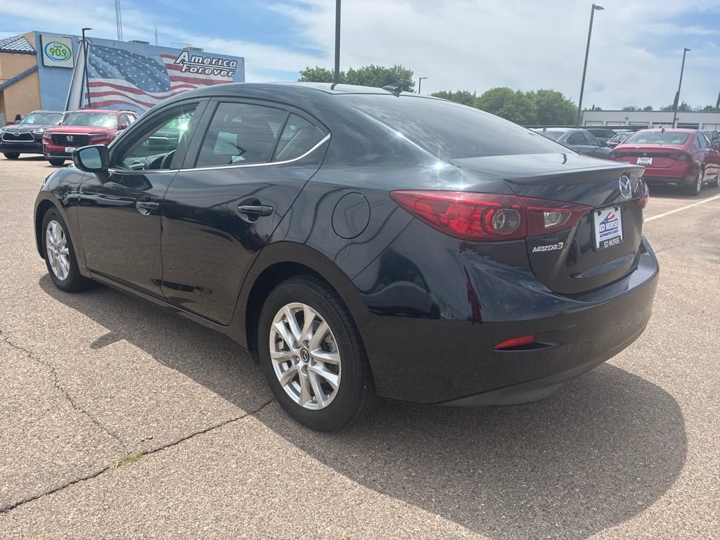 Used 2016 MAZDA MAZDA3 i Grand Touring FWD image 3