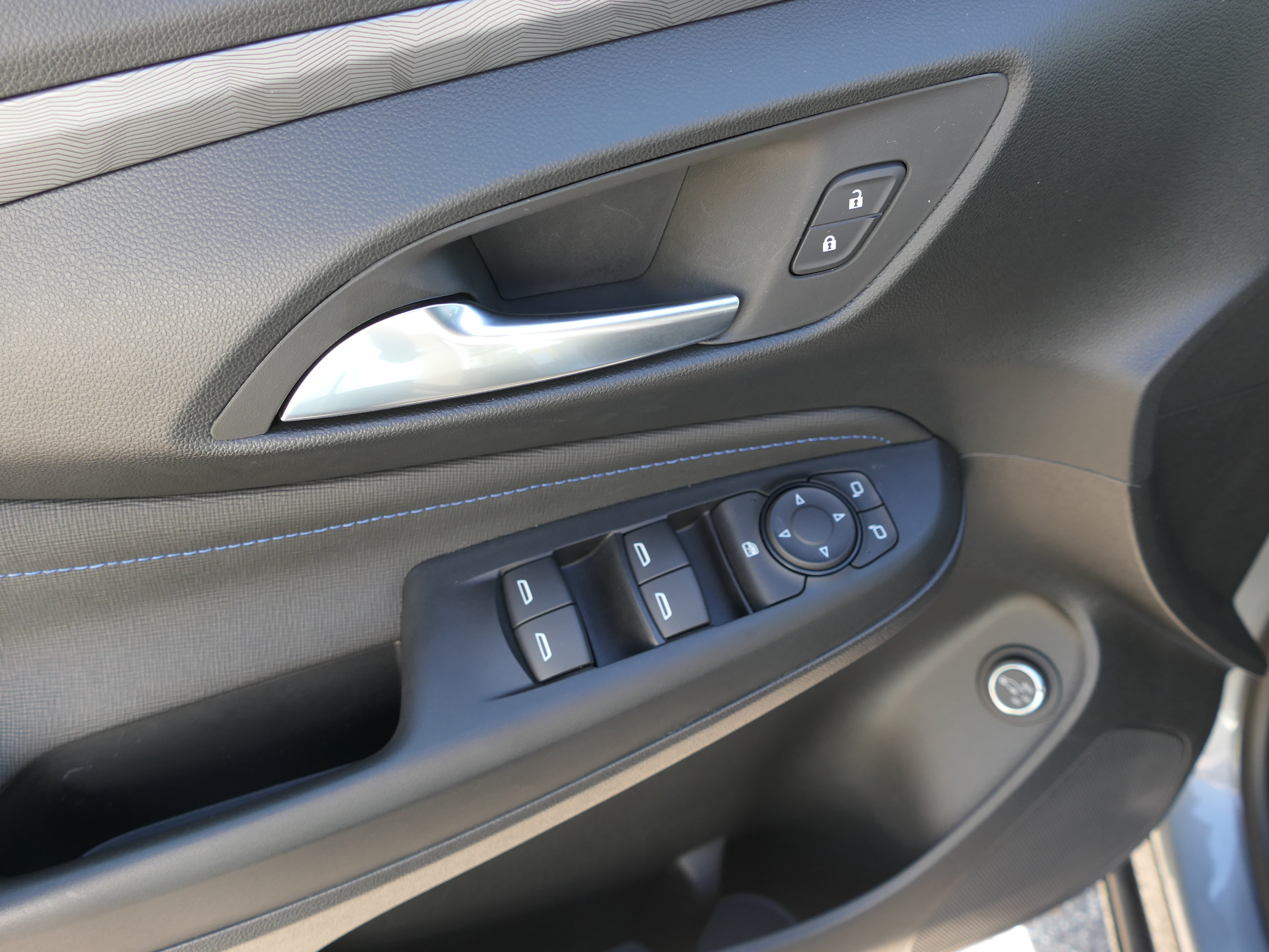 New 2026 Buick Envista Sport Touring w/ Convenience I Package FWD image 14