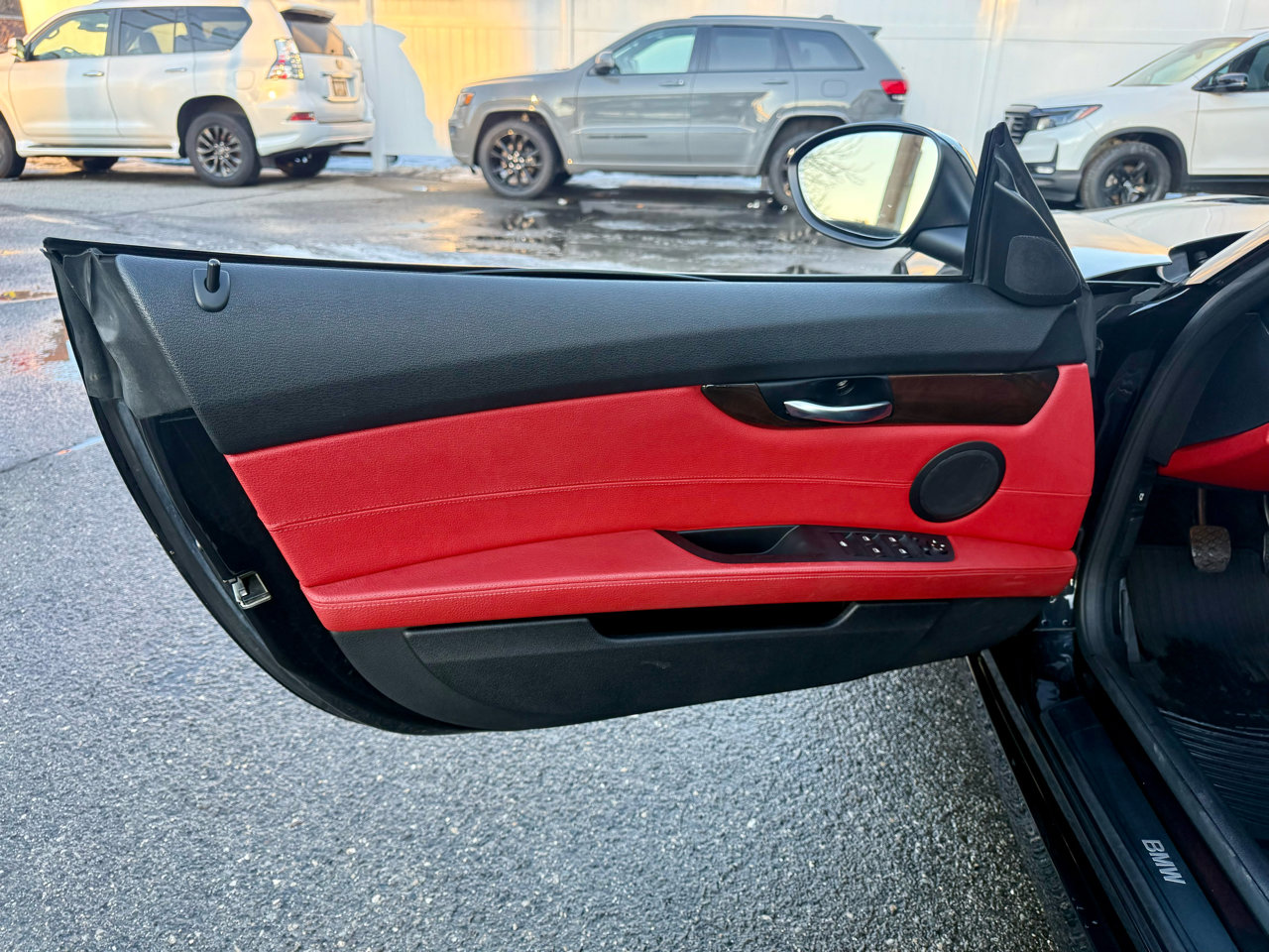 Used 2009 BMW Z4 sDrive30i image 15