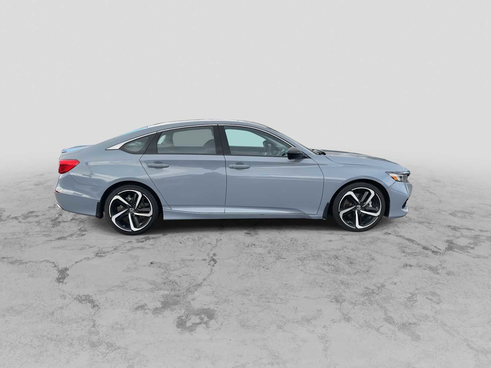 Used 2022 Honda Accord Sport Special Edition image 9