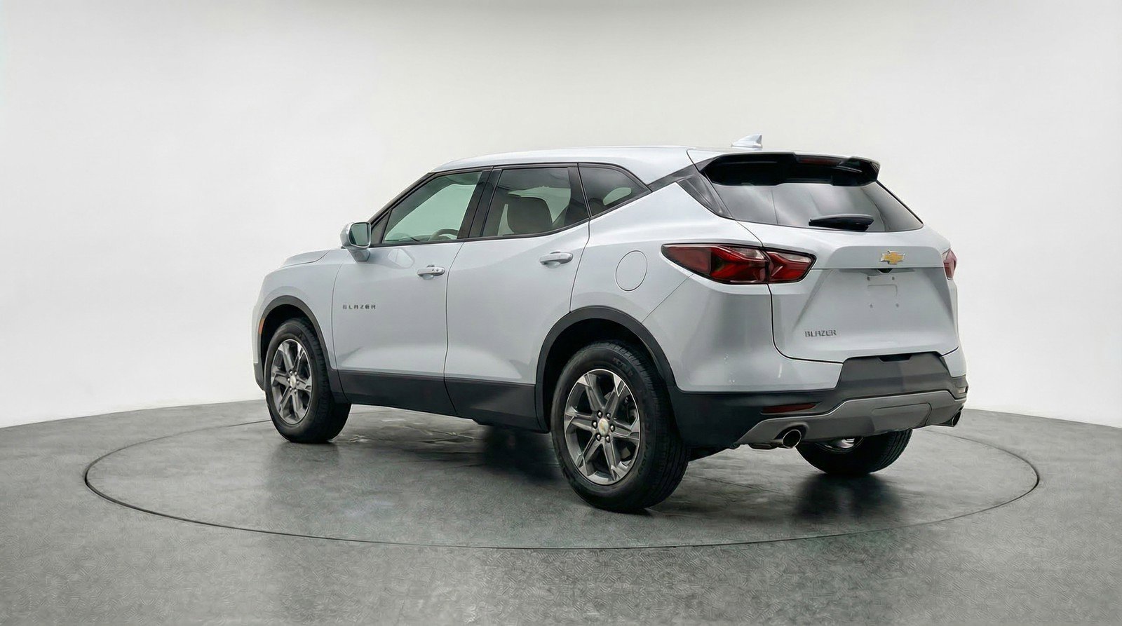 Used 2025 Chevrolet Blazer LT image 6