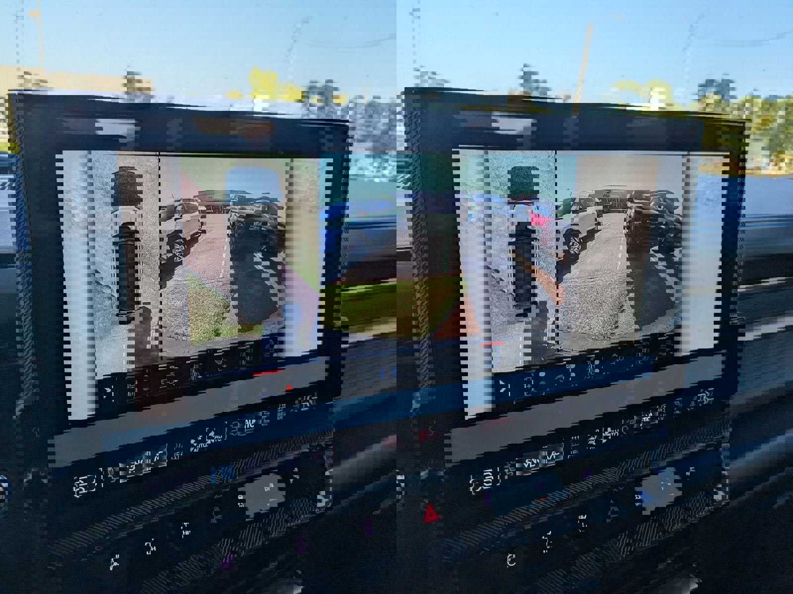 New 2025 GMC Hummer EV 3X w/ Extreme Off-Road Package image 18