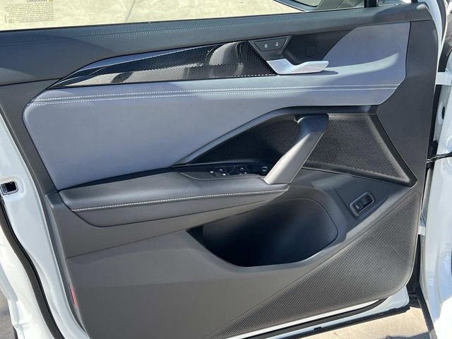 New 2026 Volkswagen Tiguan SE FWD image 9