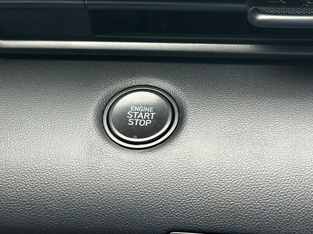 Used 2026 Hyundai Elantra Sport FWD image 35