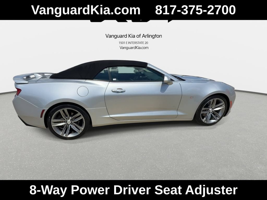 Used 2018 Chevrolet Camaro LT RWD image 10