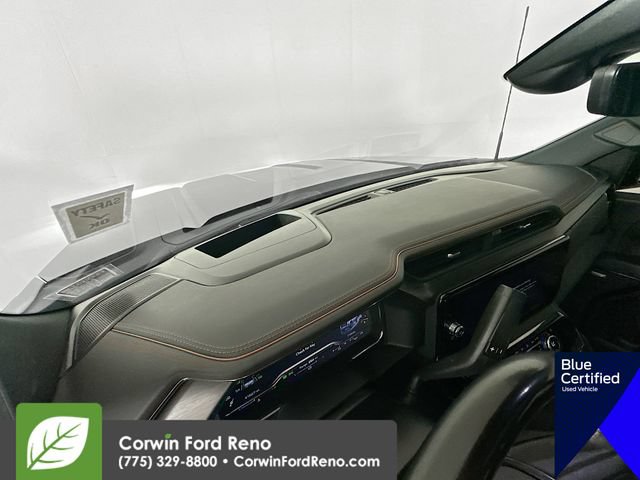 Used 2024 GMC Sierra 2500 AT4 w/ AT4 Premium Plus Package AWD/4WD image 12