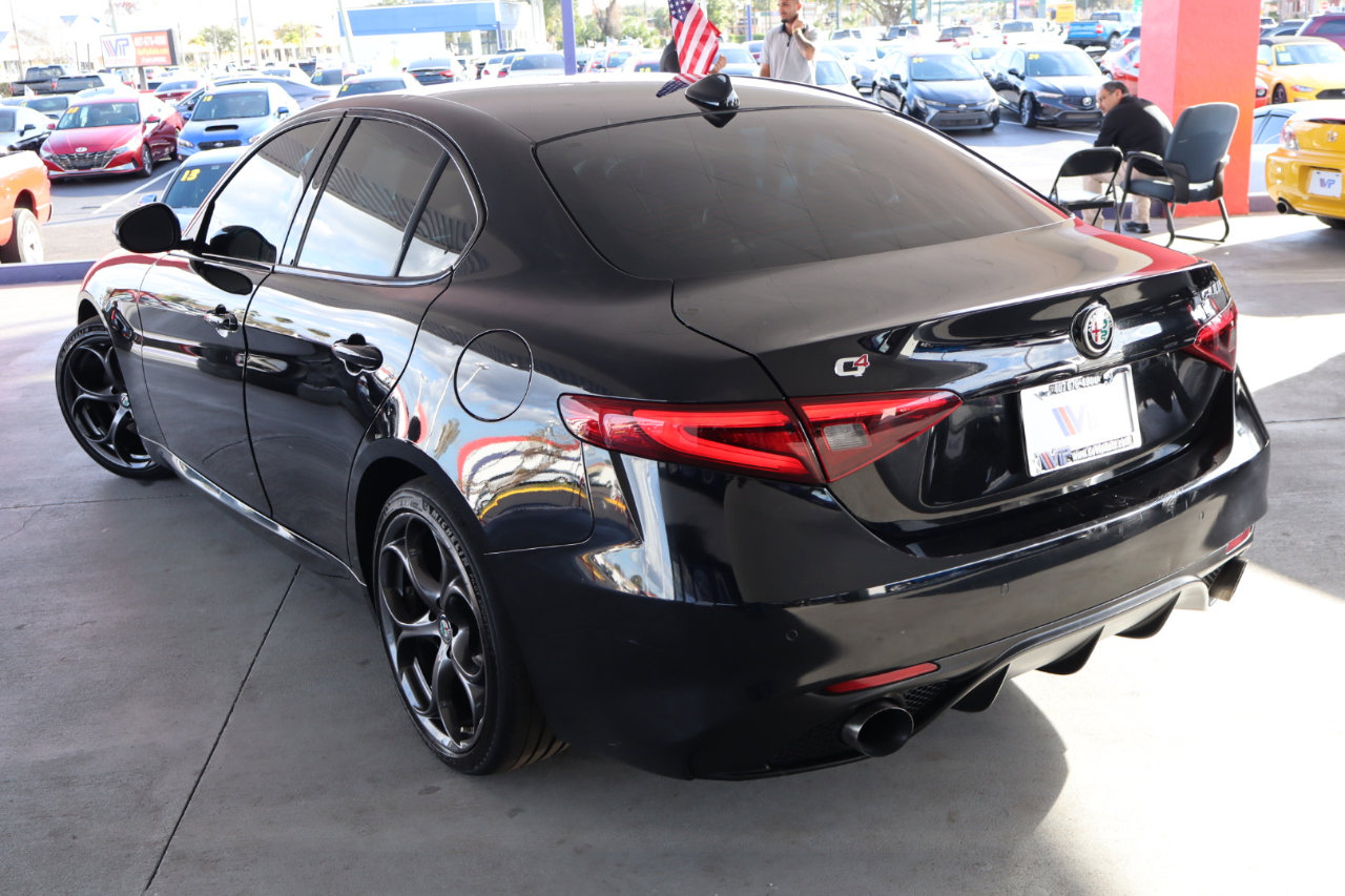 Used 2018 Alfa Romeo Giulia Ti Sport w/ Quick Order Package 22S Sport image 7