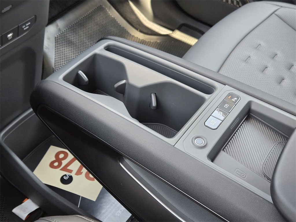 New 2026 Kia EV9 Wind image 15