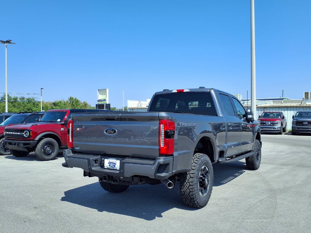 New 2026 Ford F250 XLT w/ XLT Premium Package AWD/4WD image 10