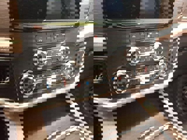 Used 2024 Ford Expedition Limited image 51