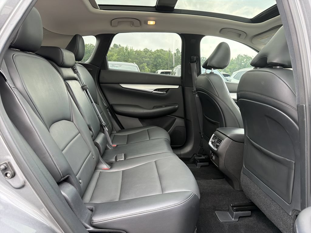Used 2021 INFINITI QX50 Luxe w/ Cargo Package AWD/4WD image 16
