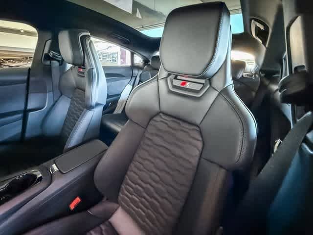 New 2026 Audi S e-tron GT Premium Plus AWD/4WD image 26