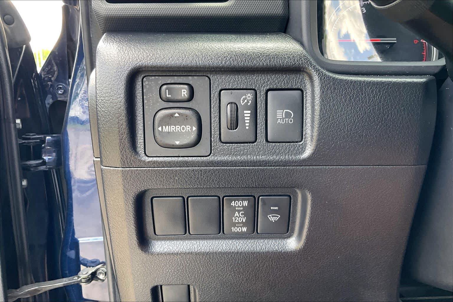 Used 2024 Toyota 4Runner TRD Sport AWD/4WD image 34