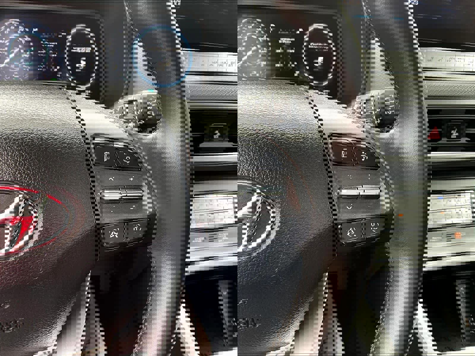 Used 2023 Hyundai Kona SEL image 24