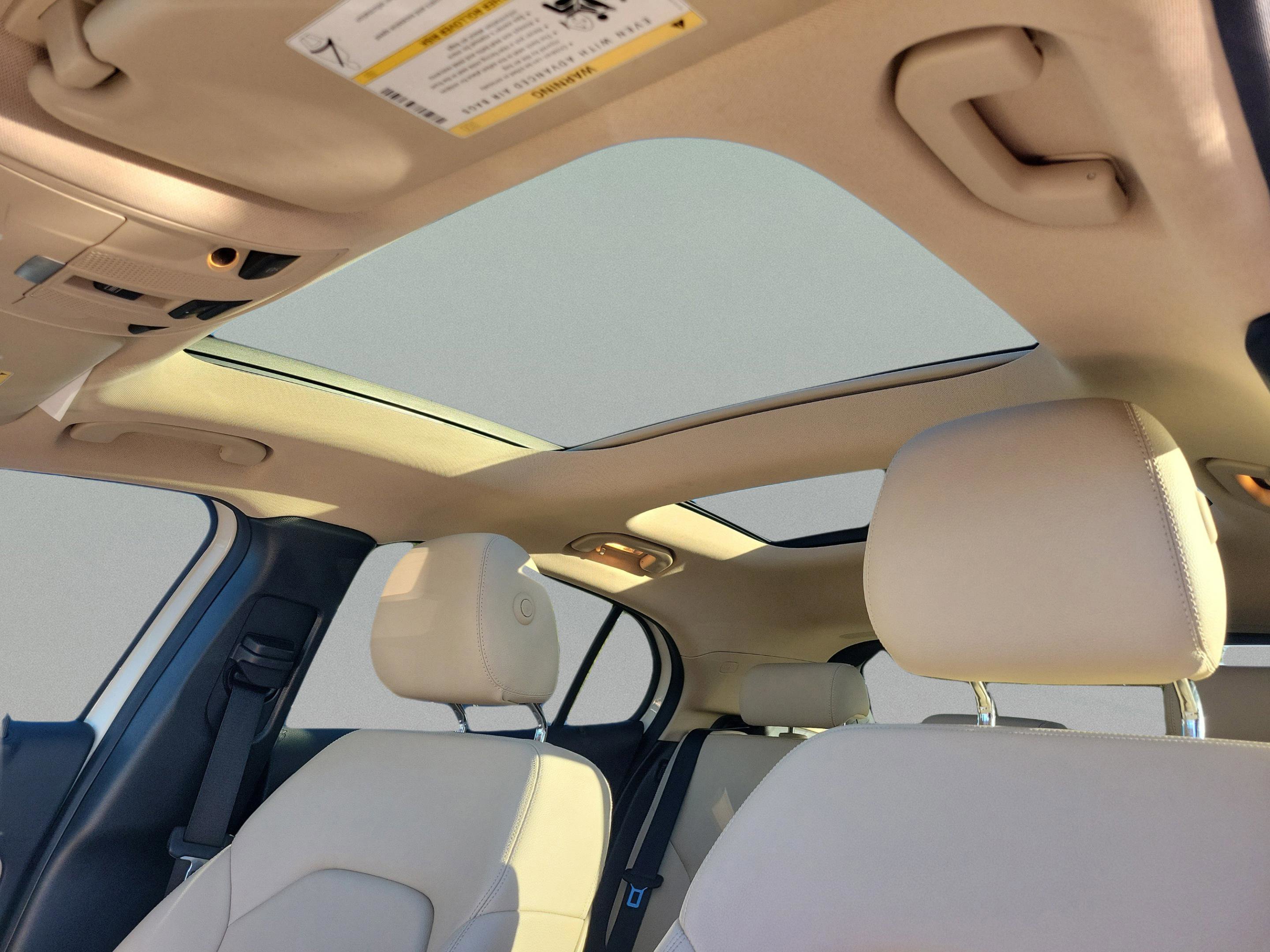 Certified 2018 Mercedes-Benz GLA 250 image 26