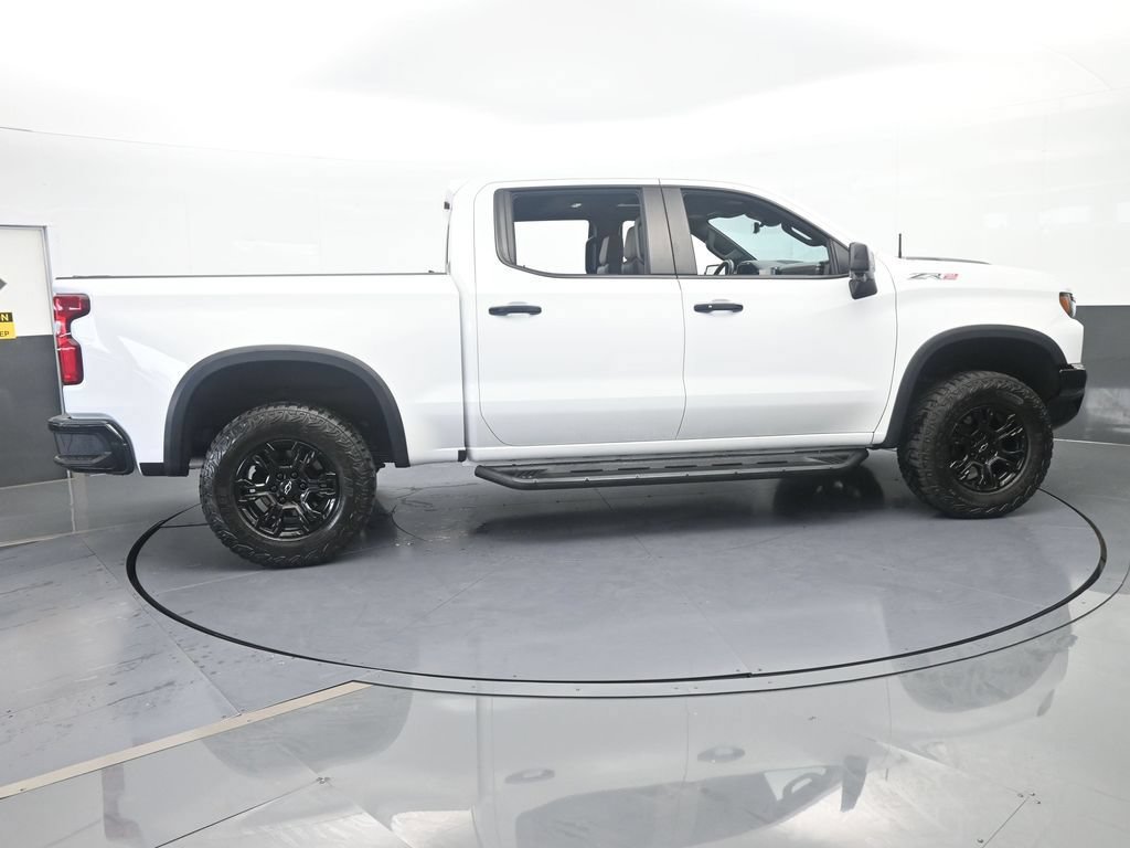 Used 2024 Chevrolet Silverado 1500 ZR2 w/ Technology Package AWD/4WD image 7