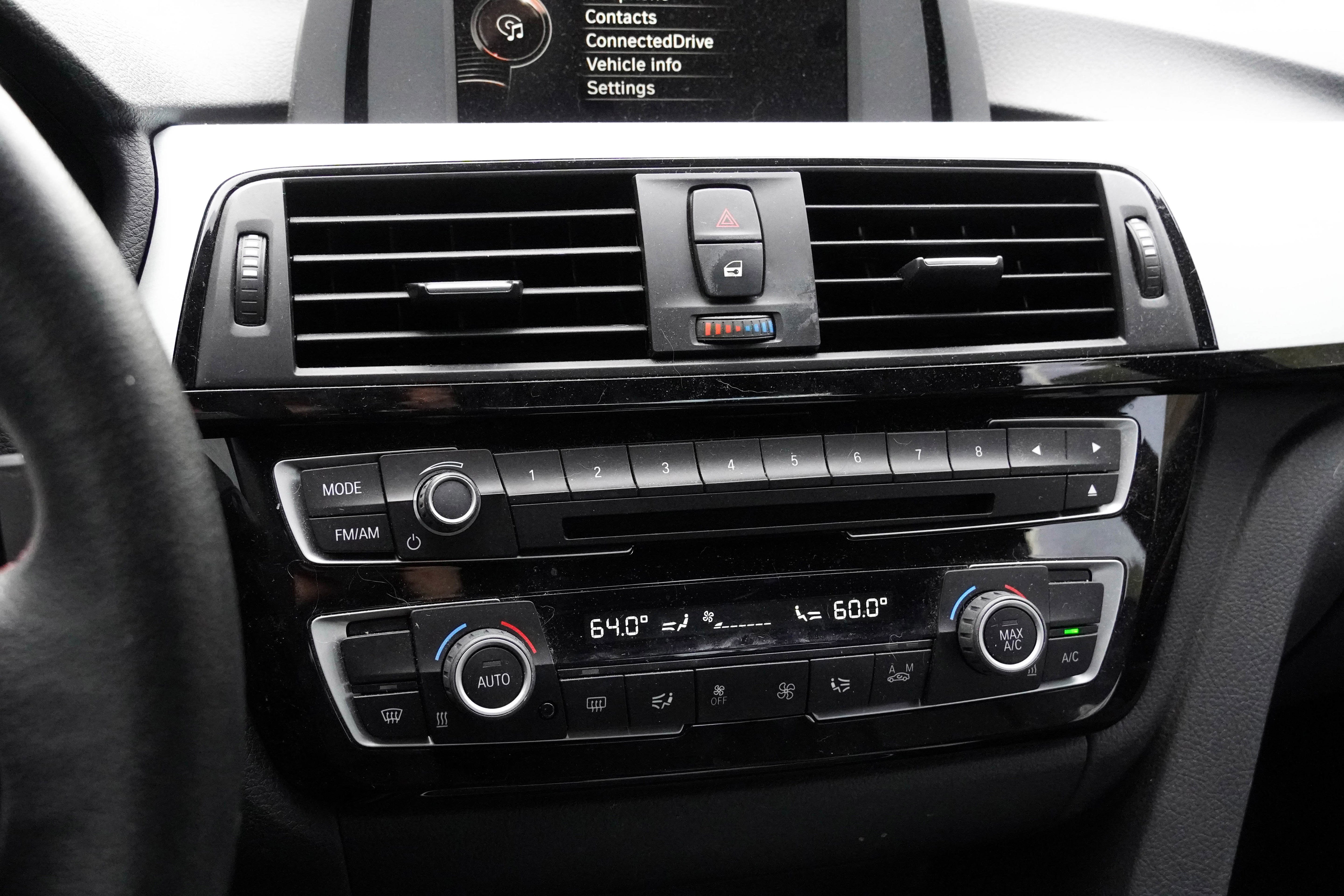 Used 2017 BMW 330i Sedan image 25