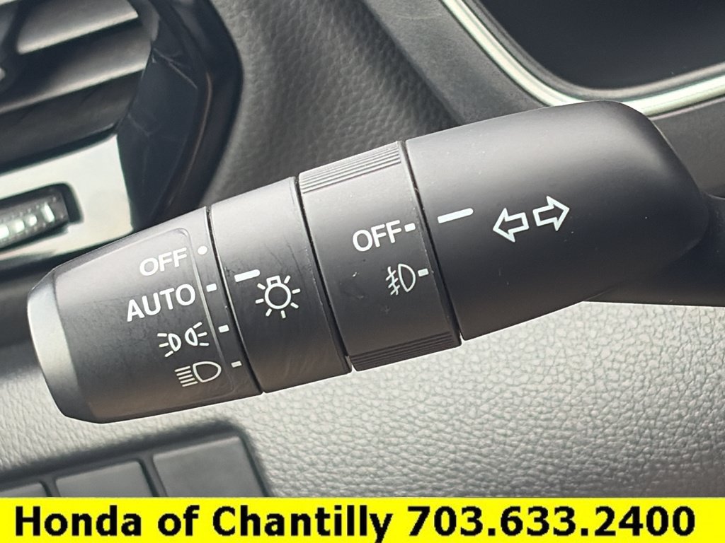 Certified 2024 Honda Pilot Touring image 10