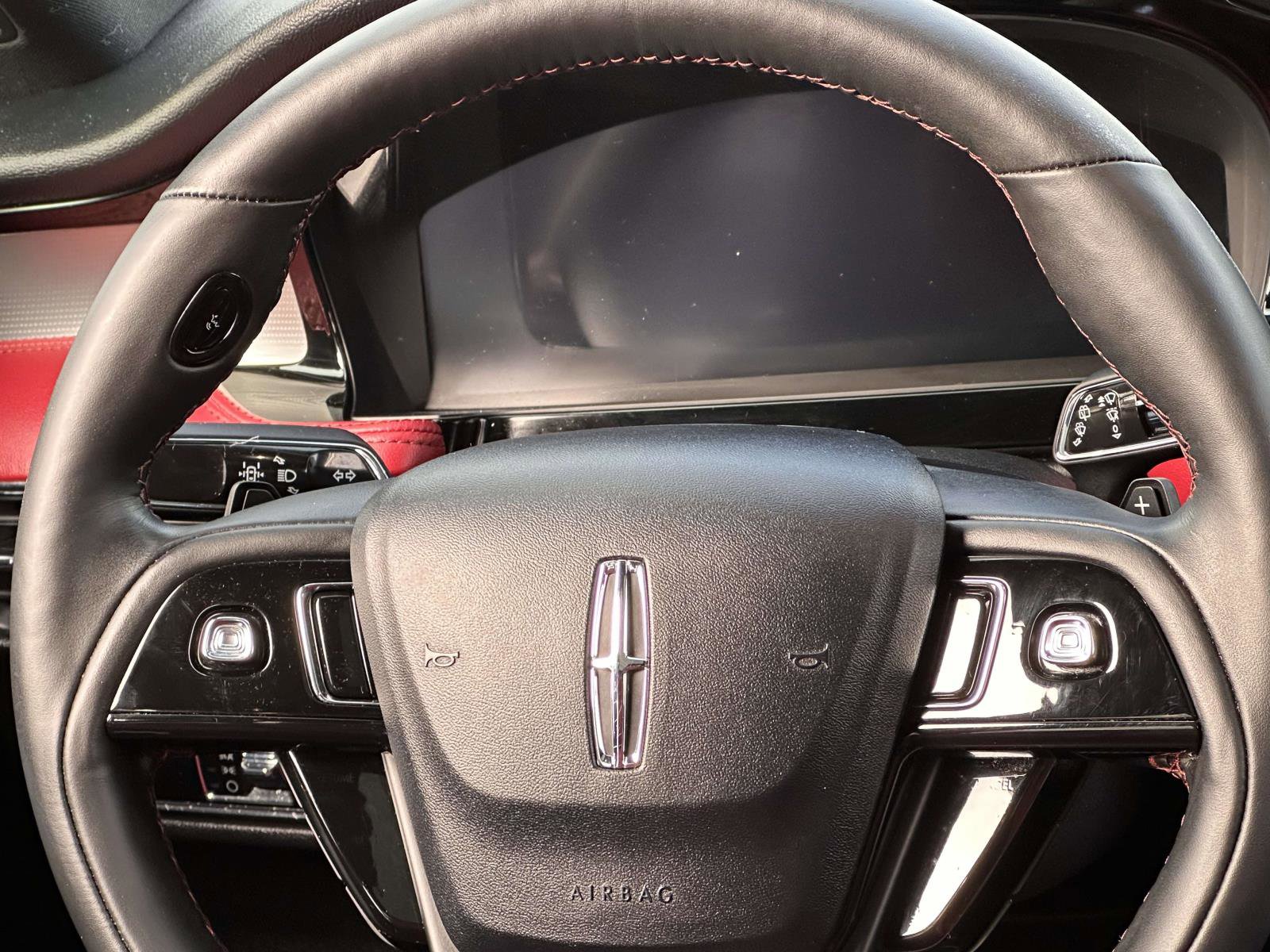 Used 2023 Lincoln Corsair Reserve w/ Equipment Group 201A image 13