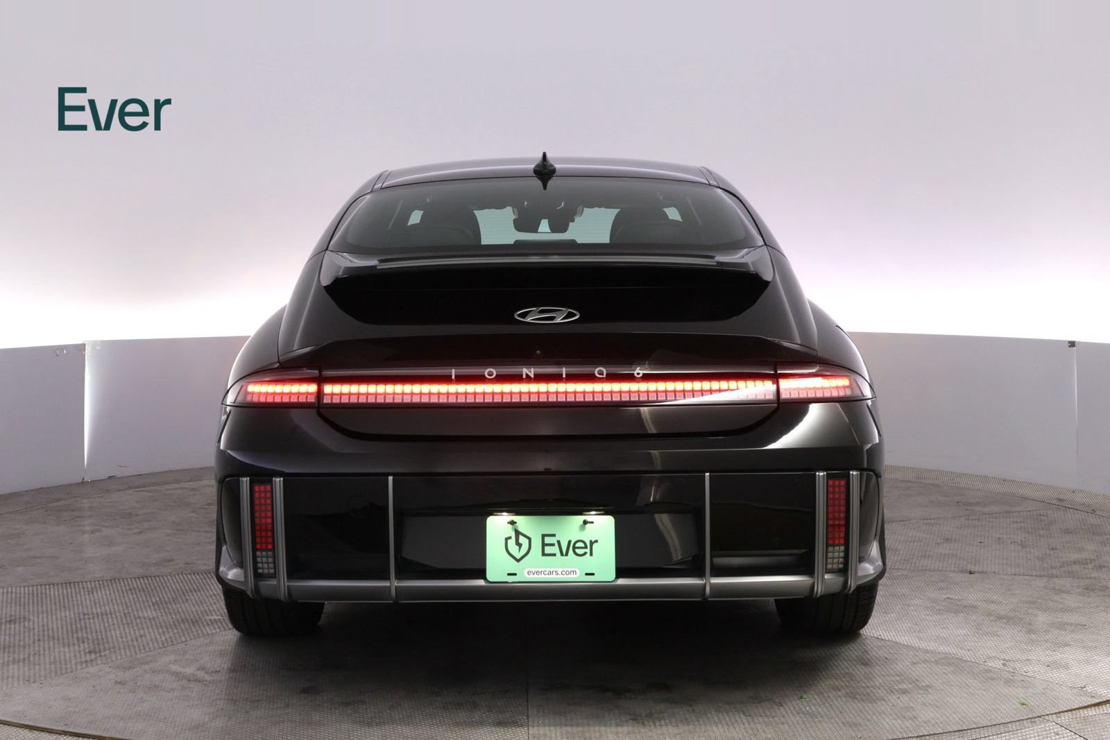 Used 2023 Hyundai Ioniq 6 Limited RWD image 15