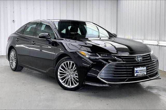 Used 2022 Toyota Avalon Limited w/ Advanced Safety Package FWD image 35