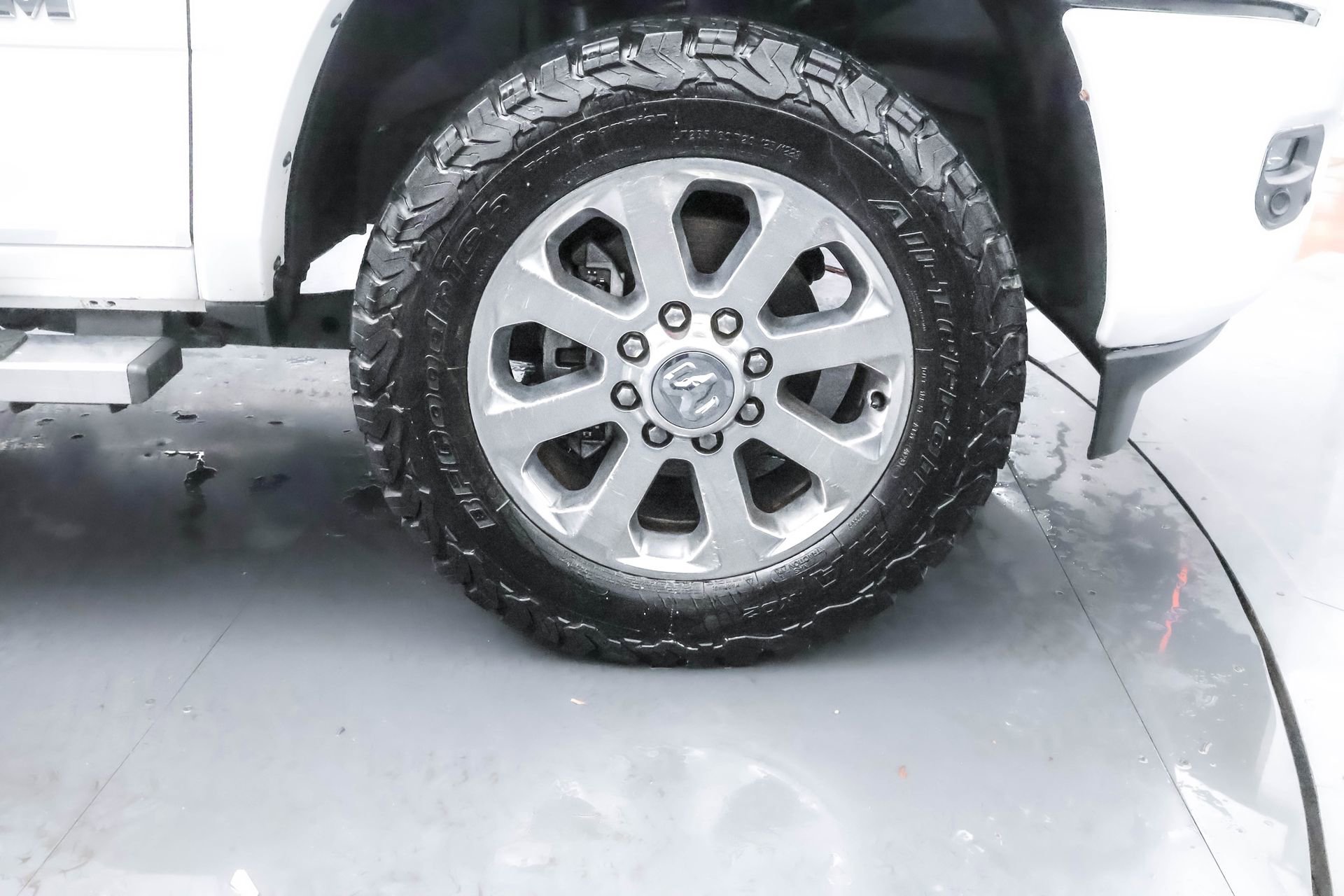 Used 2019 RAM 2500 Laramie image 37