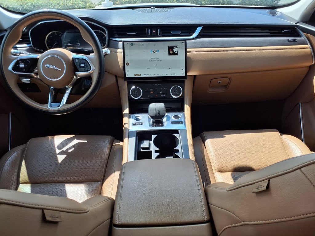 Used 2022 Jaguar F-PACE S AWD/4WD image 9