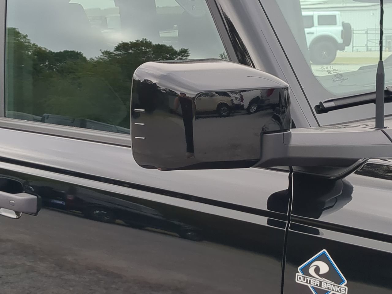 New 2026 Ford Bronco Outer Banks AWD/4WD image 10