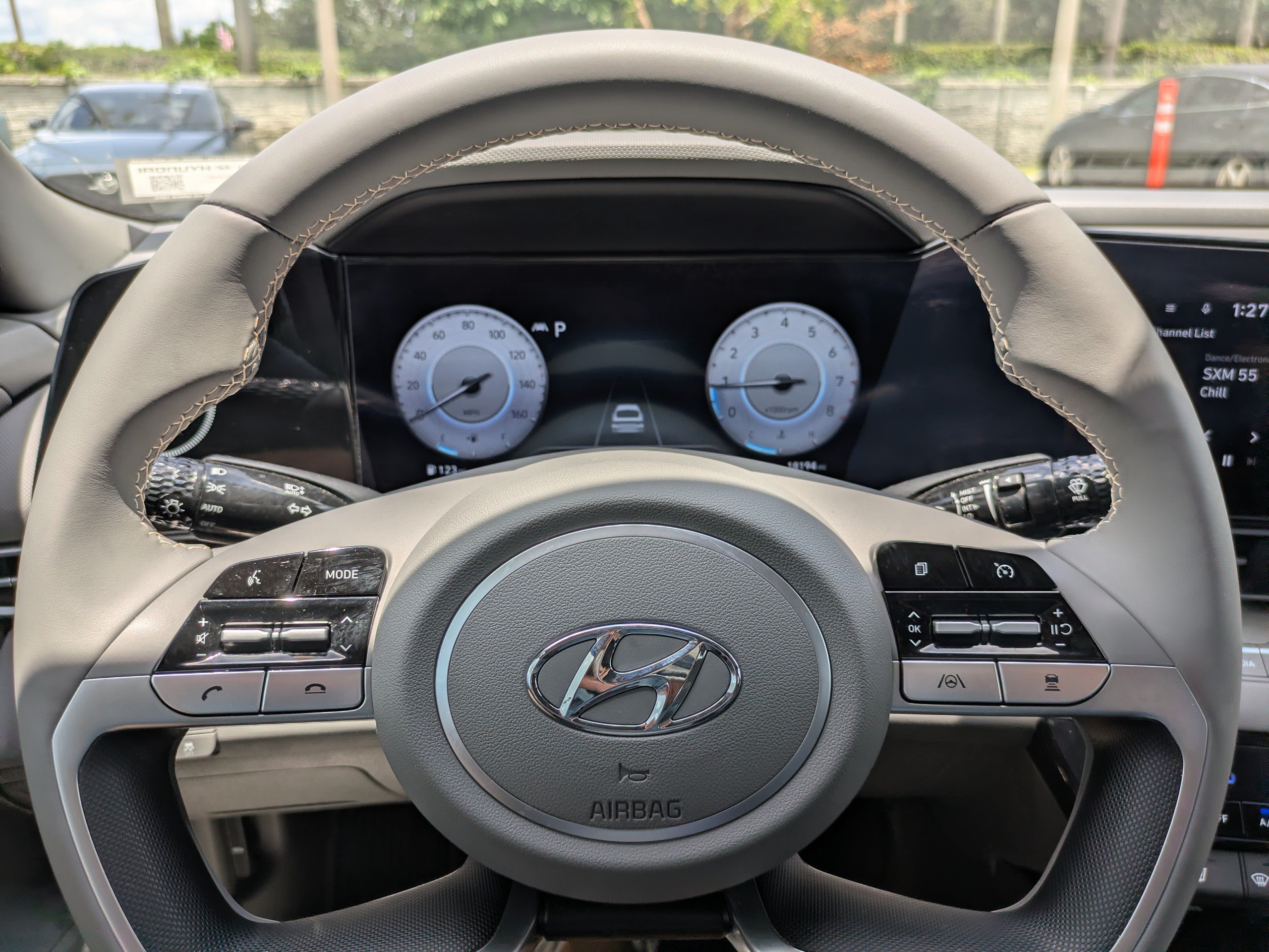 Certified 2023 Hyundai Elantra SEL w/ Convenience Package FWD image 25