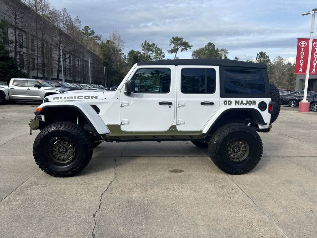 Used 2023 Jeep Wrangler Unlimited Rubicon image 2