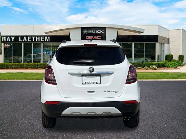 Used 2020 Buick Encore Preferred image 4