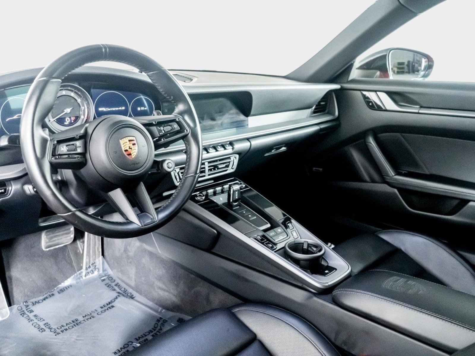 Used 2020 Porsche 911 Carrera 4S w/ Sport Package image 2