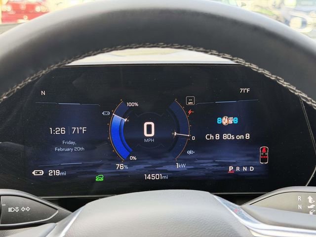 Used 2024 Chevrolet Equinox EV LT image 24